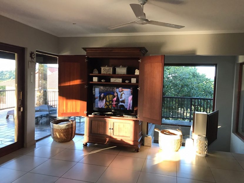 Port Edward 3 7 1 830x623