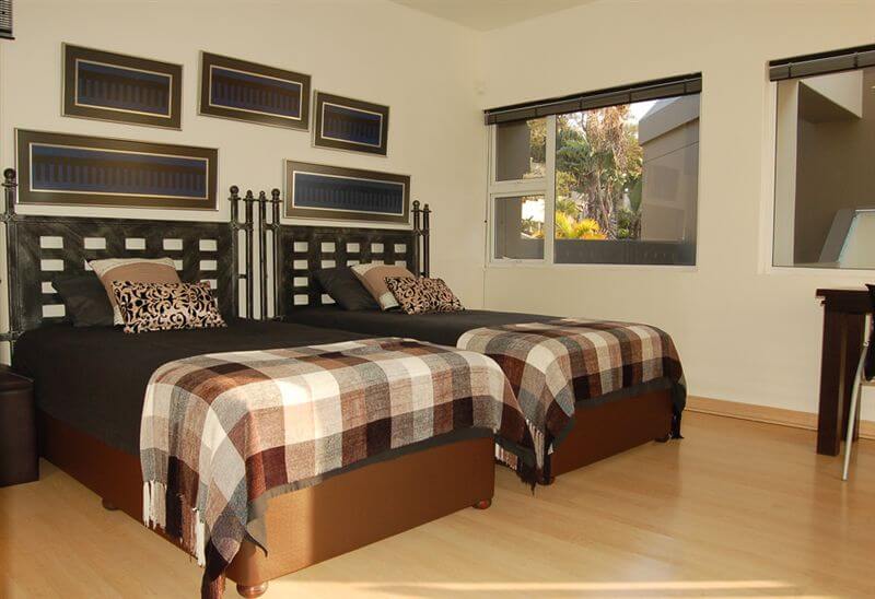 4 Bed 7 1
