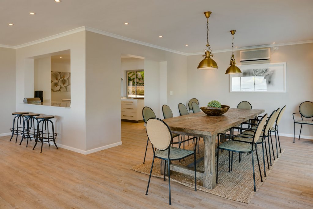 Camps Bay 22