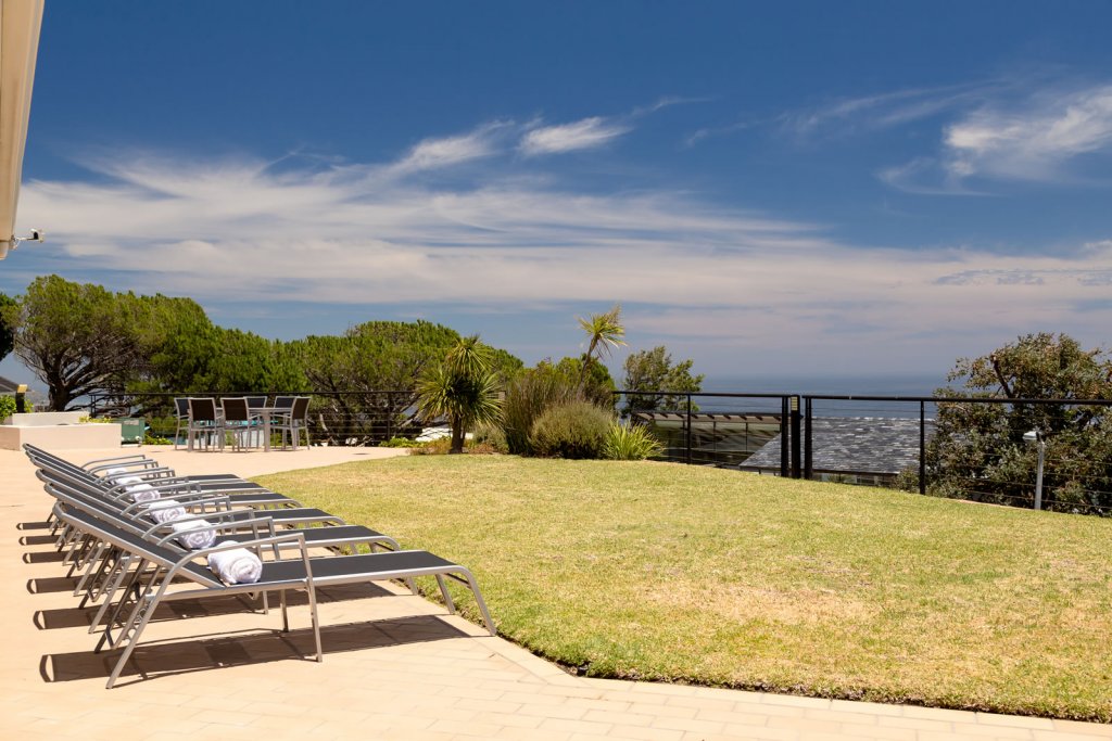 Camps Bay 8