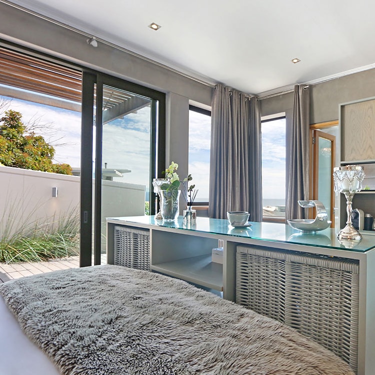 Camps Bay Jacuzzi Unit 1