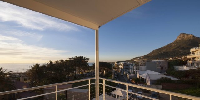 Camps Bay 12 2 640x321