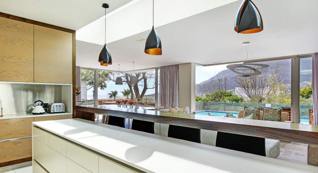 Camps Bay 13 19