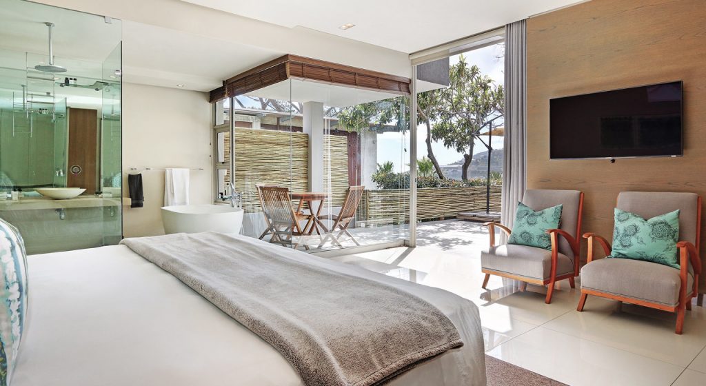 Camps Bay 13 6 1