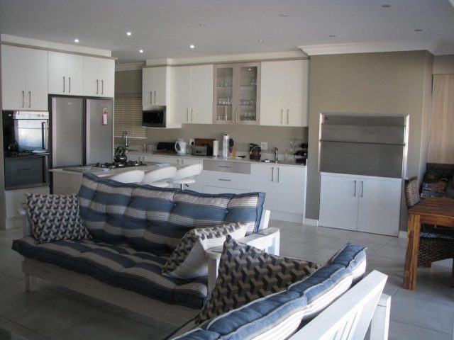Jeffreys Bay 3 15