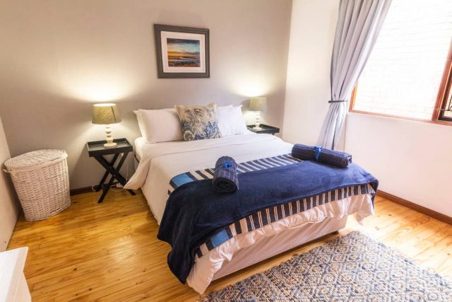 Jeffreys Bay 4 12