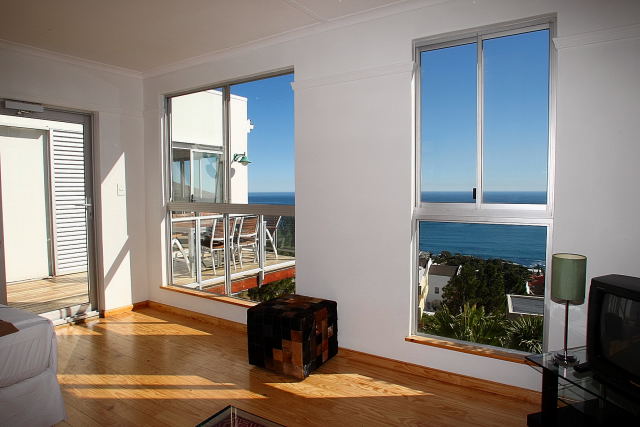 Camps Bay 18 5