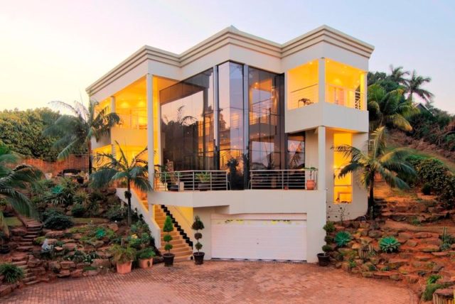 Umhlanga 20 Umhlanga 20