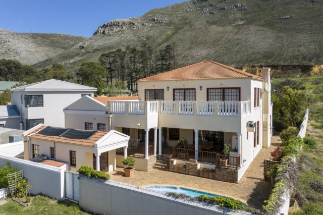 Hermanus 5 8 Scaled