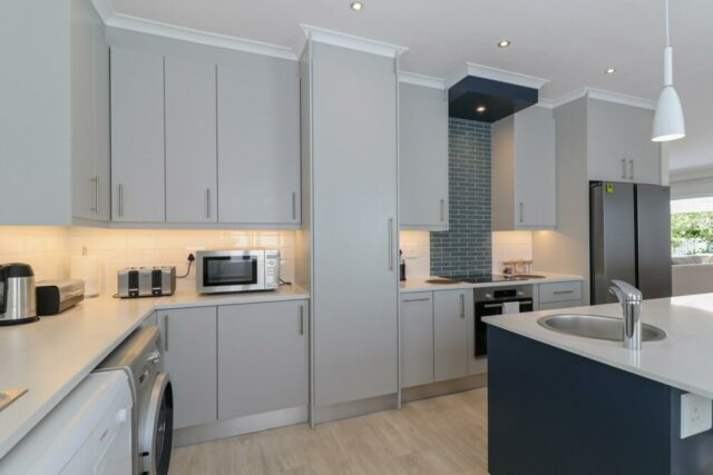 Hermanus 10 16 Scaled