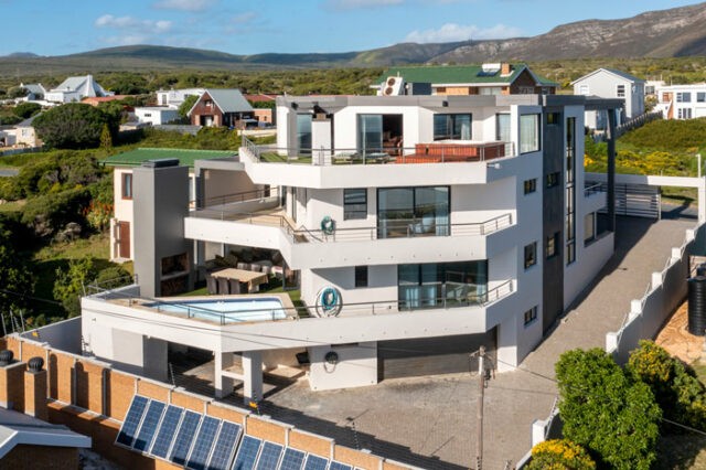Hermanus 13 19 Scaled