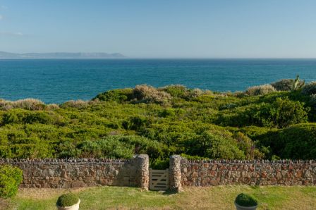 Hermanus 17 4