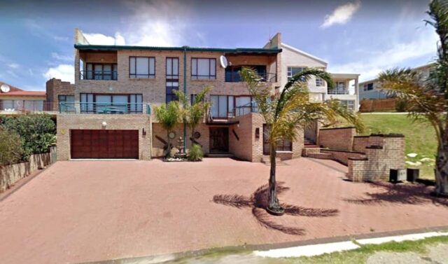 Jeffreys Bay 8