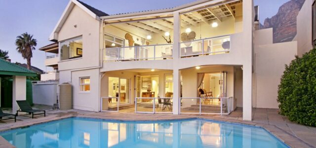 Camps Bay 23