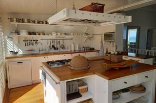 Hermanus 38 13