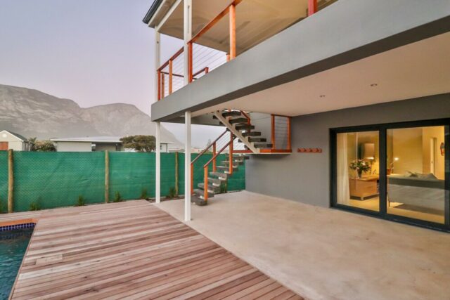Hermanus 41 1 Scaled