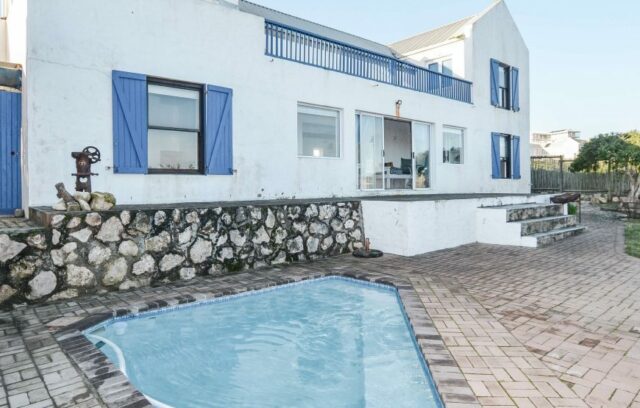 Yzerfontein 8