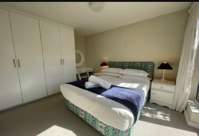 Plett 4