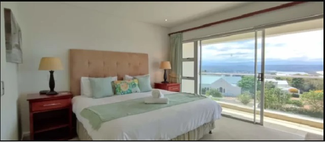 Plett 8