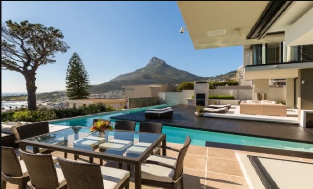 Camps Bay 15