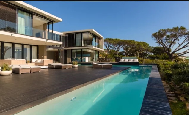 Camps Bay 18