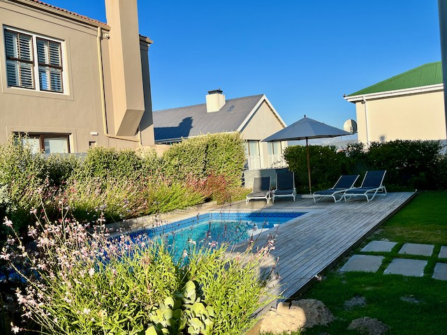 Hermanus 56 9