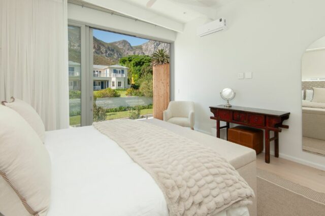 Hermanus 58 23 Scaled