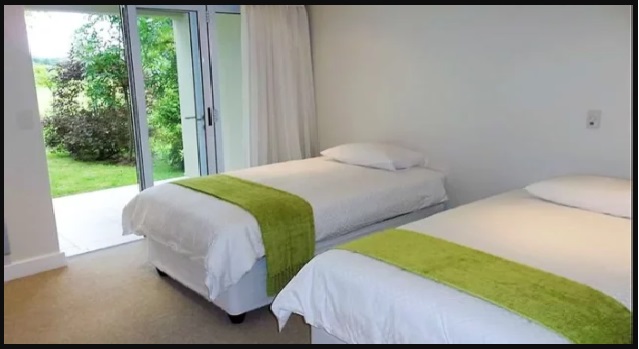 Plett 3