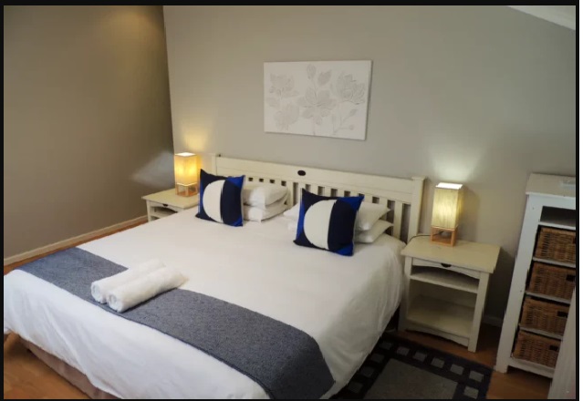 Plett 4