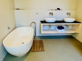Hermanus 60 5
