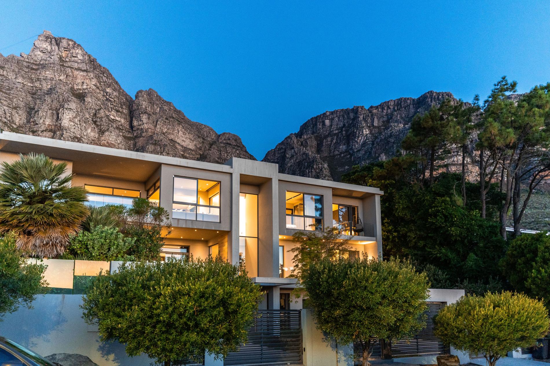 Camps Bay 68