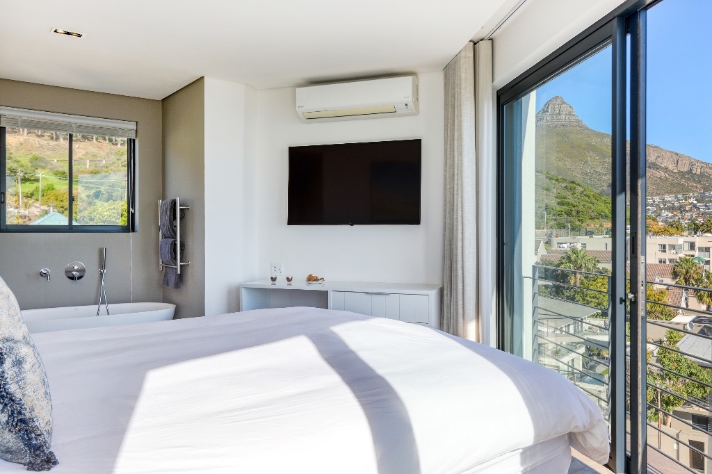 Penthouse (13)