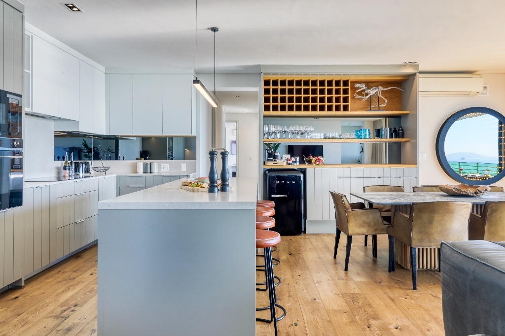 Penthouse (17)