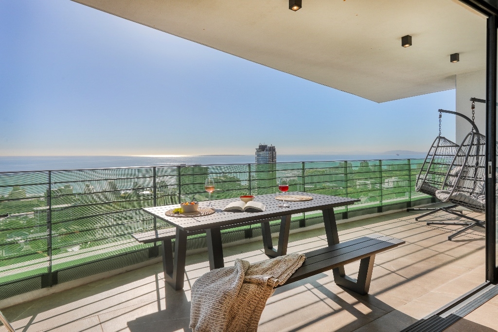 Penthouse (20)