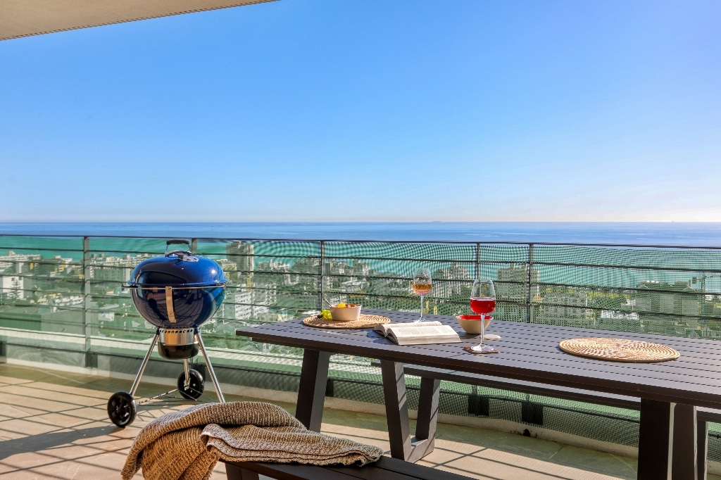 Penthouse (21)