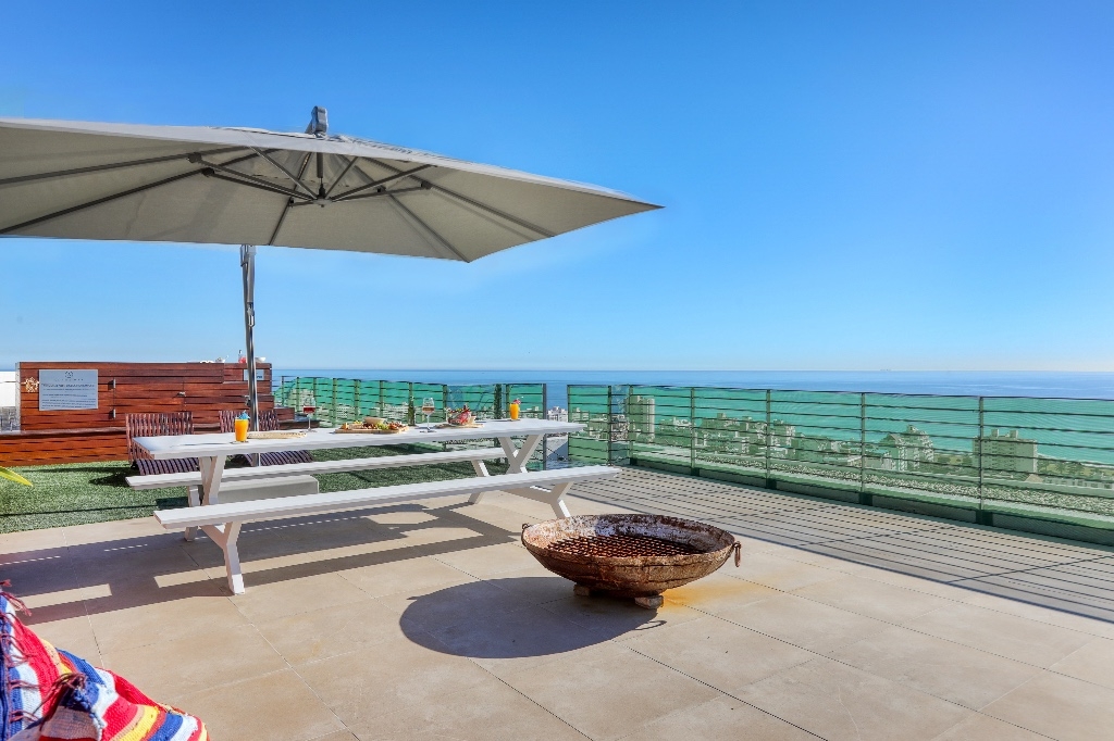 Penthouse (33)