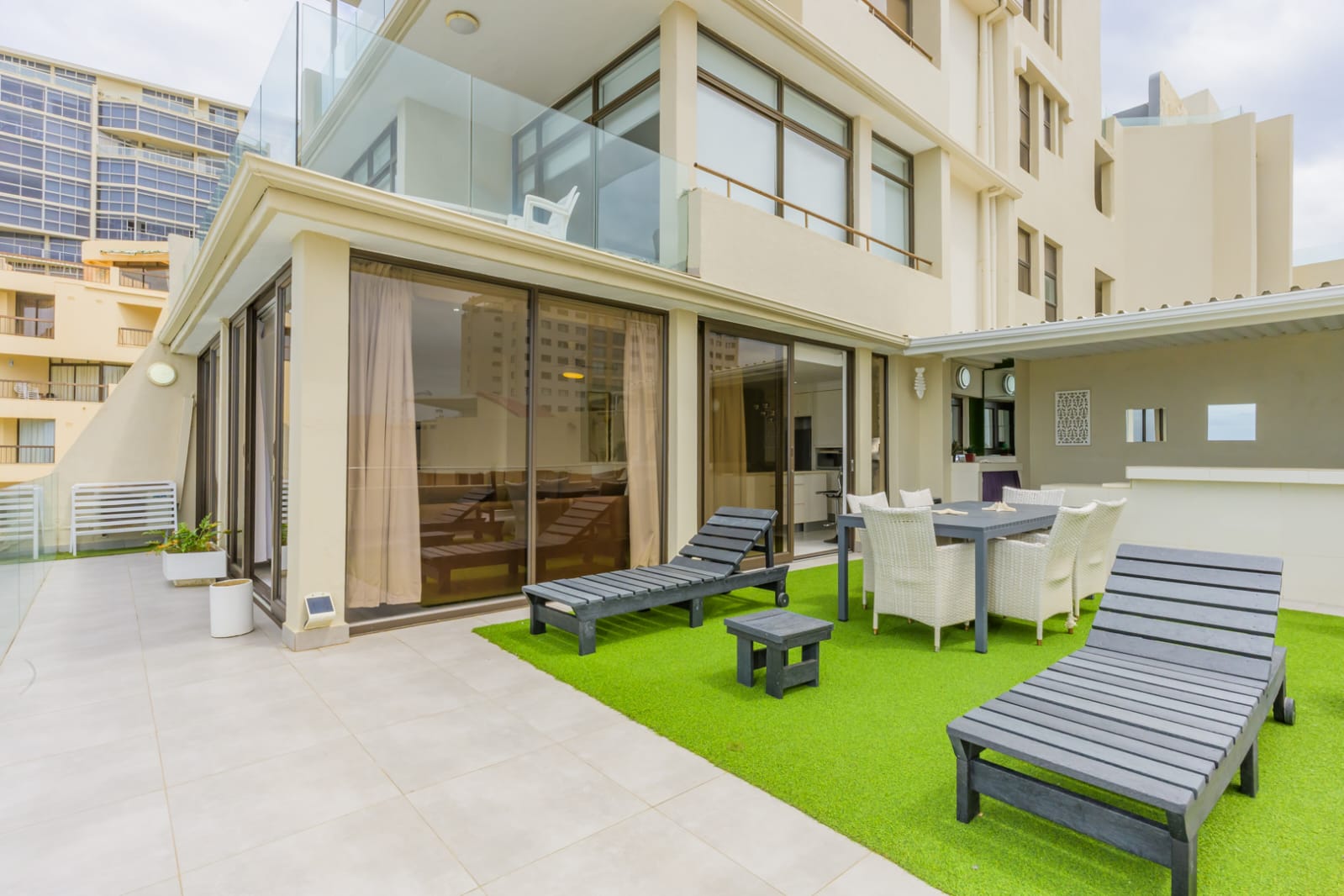 Umhlanga 28 24