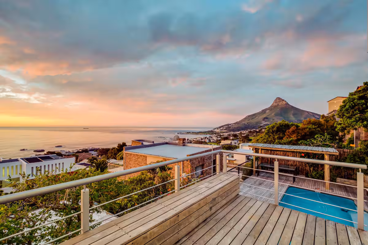 Camps Bay 74